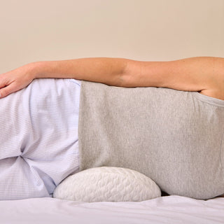Groove® Adjustable Lumbar Pillow